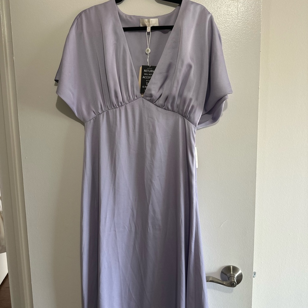 NWT LONG PURPLE WEDDING GUEST BRIDESMAID DRESS SLEEVES